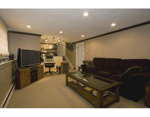 14 Mayflower Road Winchester, MA 01890 - Photo 16 of 20