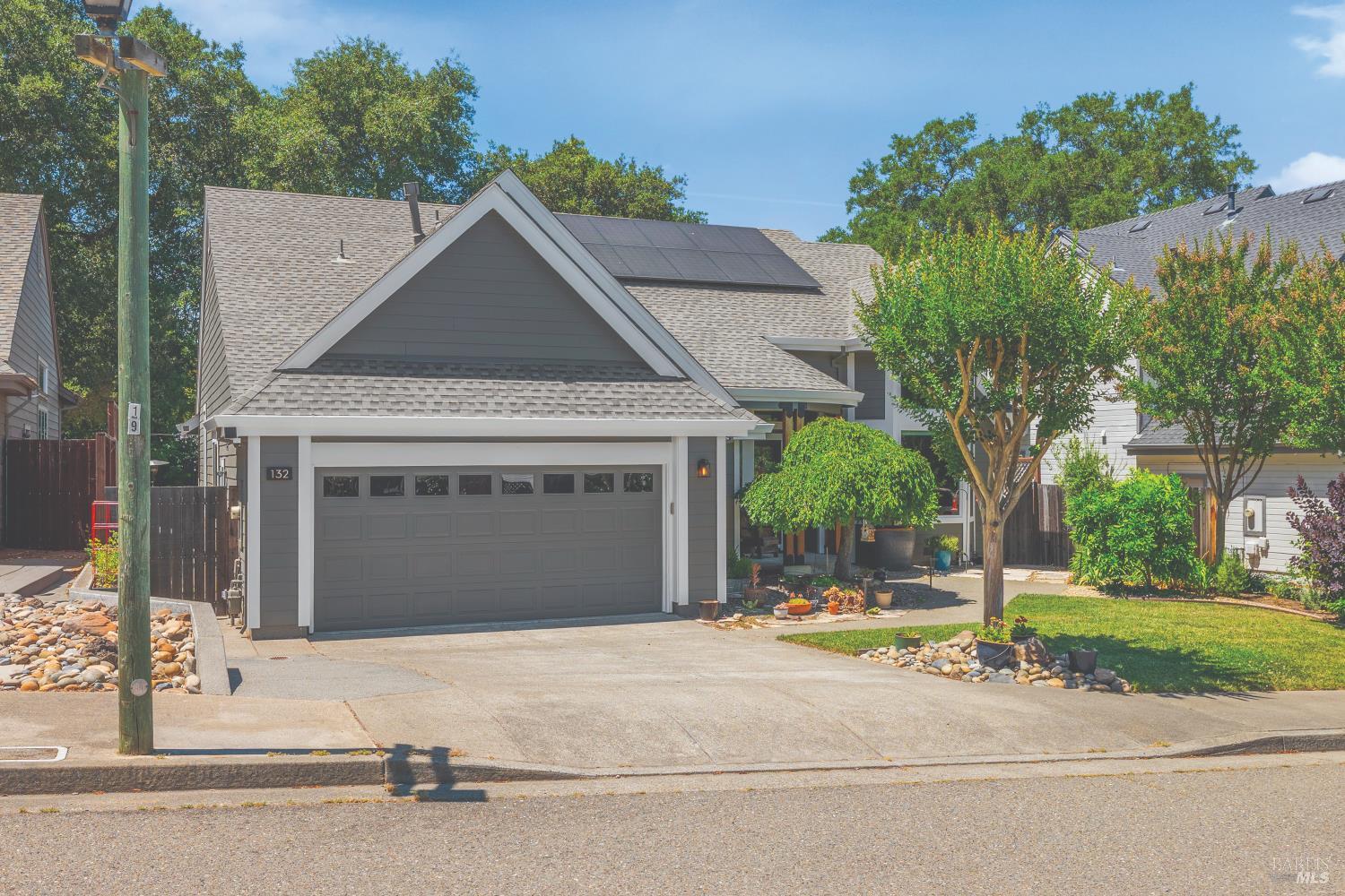 132 Renz Lane Geyserville, CA 95441 - Photo 2 of 47
