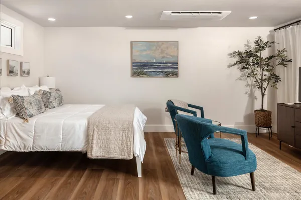 $1,795,000 | 1086-1090 Elm Lane, Carpinteria, CA 93013