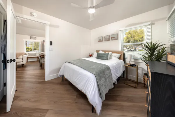 $1,795,000 | 1086-1090 Elm Lane, Carpinteria, CA 93013