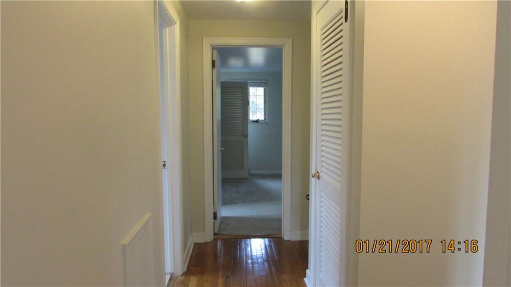 3525 Ridgewood Drive Pittsburgh, PA 15235 - Photo 15 of 24 Gallery Image 15