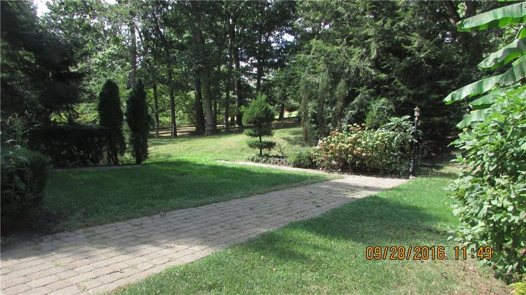 3525 Ridgewood Drive Pittsburgh, PA 15235 - Photo 19 of 24 Gallery Image 19