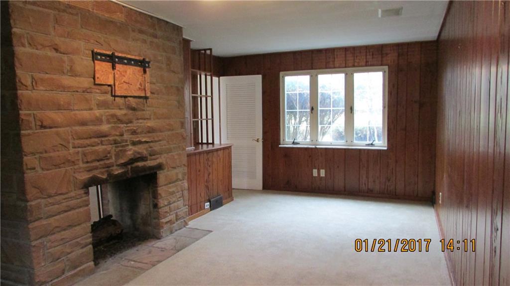 3525 Ridgewood Drive Pittsburgh, PA 15235 - Photo 10 of 24 Gallery Image 10