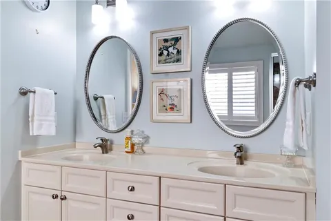 $495,000 | 13415 Summit Court, Kansas City, MO 64145