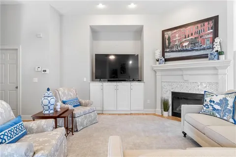 $495,000 | 13415 Summit Court, Kansas City, MO 64145