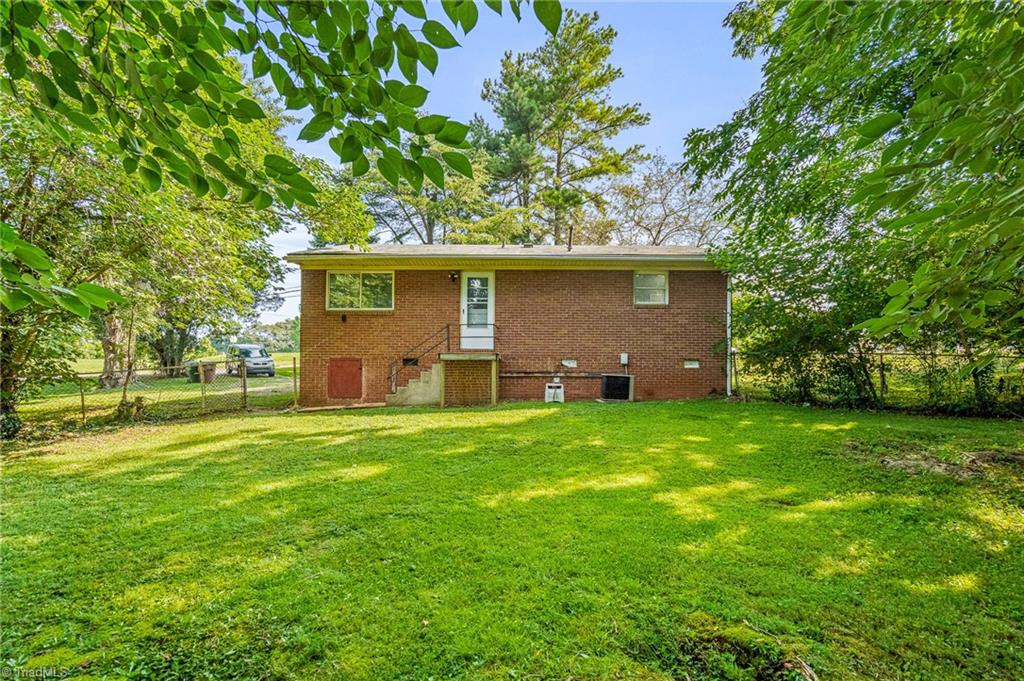 3801 Halifax Road Greensboro, NC 27407 - Photo 18 of 20 Gallery Image 18