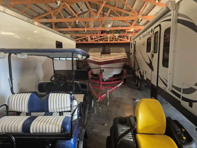 $250,000 | Lot S-116 Lot S-116 Gulfstream Drive, Gallatin, MO 64640