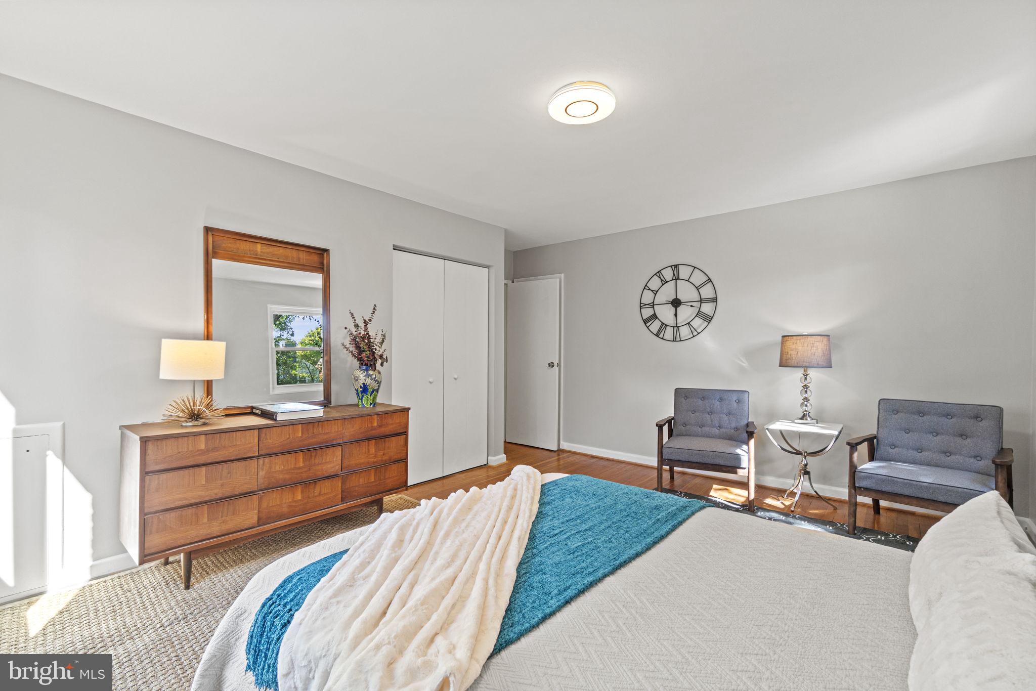 9505 Saginaw Street Silver Spring, MD 20901 - Photo 20 of 35 Room to stretch out and sun drenched