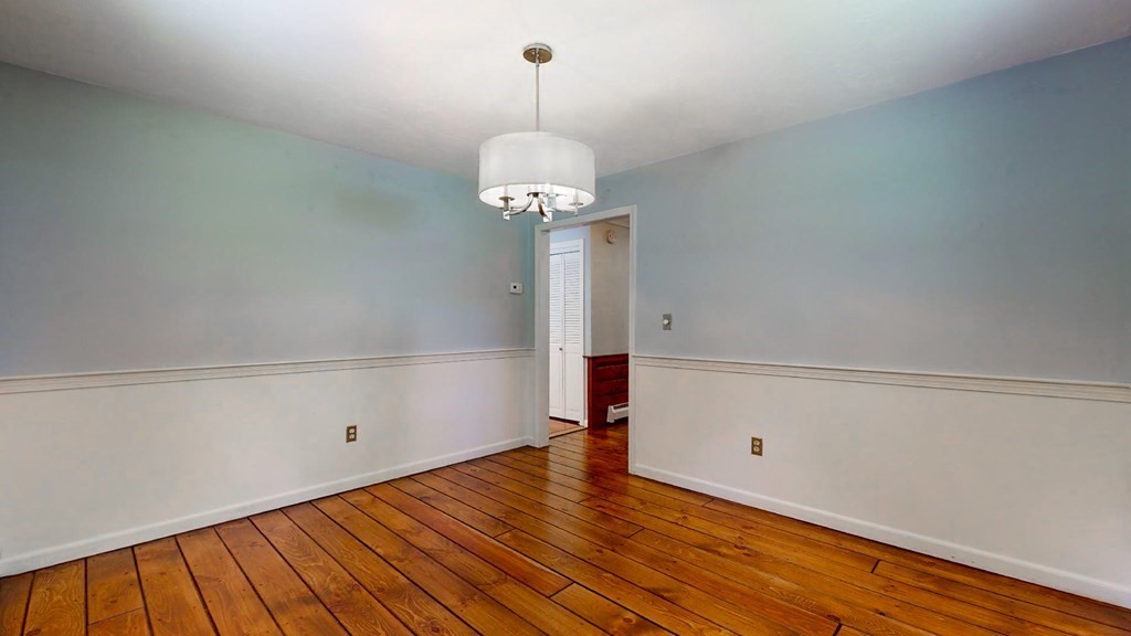 207 Spring Street Shrewsbury, MA 01545 - Photo 12 of 41 Gallery Image 12