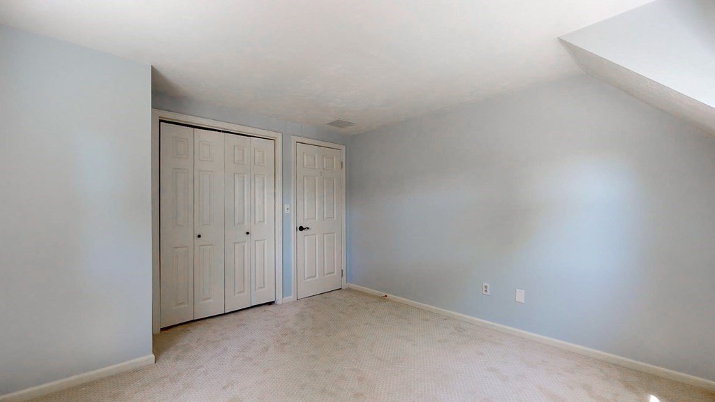 207 Spring Street Shrewsbury, MA 01545 - Photo 26 of 41 Gallery Image 26