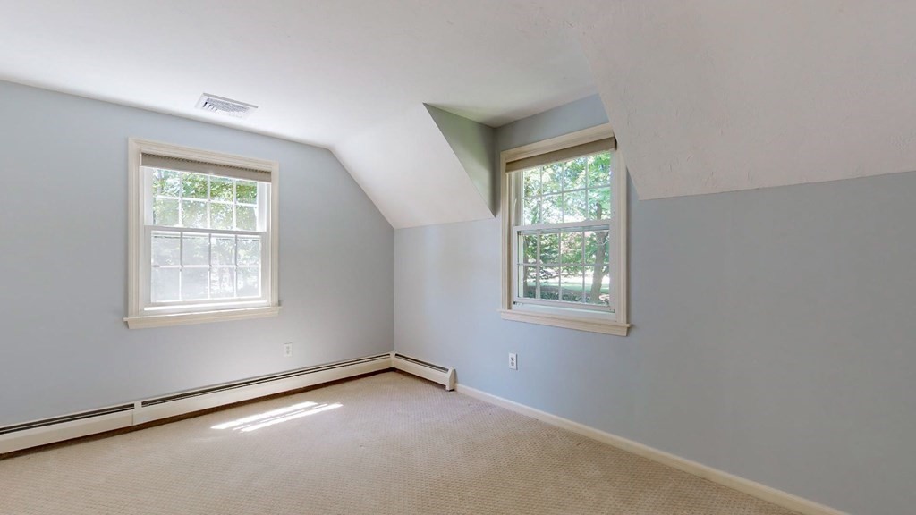 207 Spring Street Shrewsbury, MA 01545 - Photo 32 of 41 Gallery Image 32
