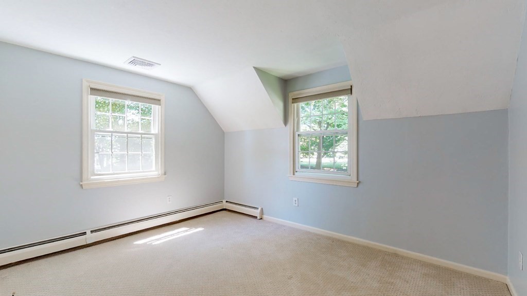 207 Spring Street Shrewsbury, MA 01545 - Photo 35 of 41 Gallery Image 35