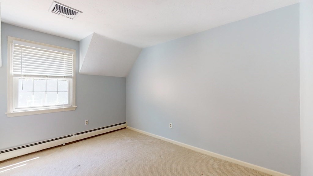 207 Spring Street Shrewsbury, MA 01545 - Photo 36 of 41 Gallery Image 36