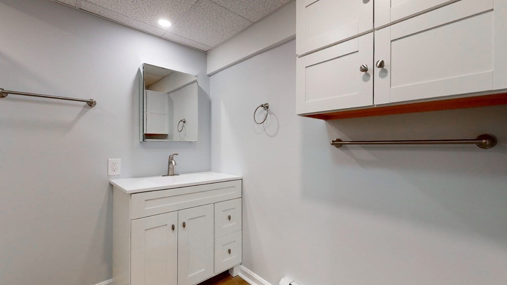 207 Spring Street Shrewsbury, MA 01545 - Photo 40 of 41 Gallery Image 40