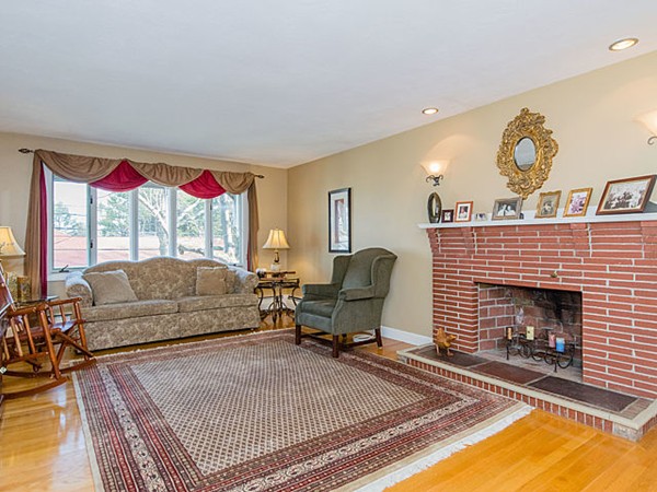 26 Slocum Road Boston, MA 02130 - Photo 4 of 24