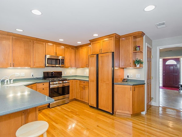 26 Slocum Road Boston, MA 02130 - Photo 7 of 24