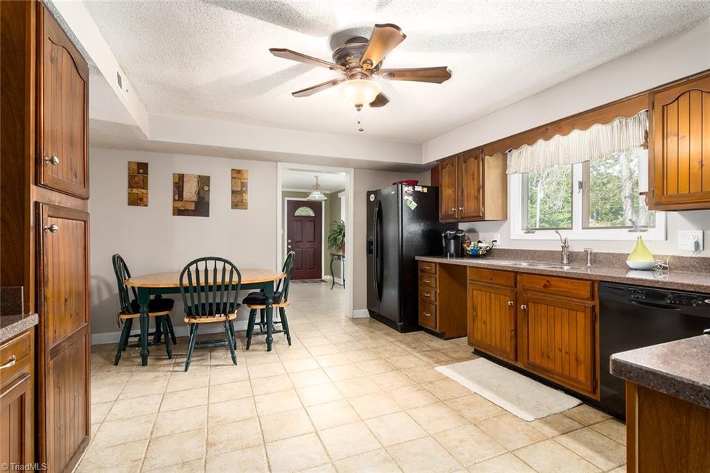 600 Horneytown Road High Point, NC 27265 - Photo 8 of 30 Gallery Image 8