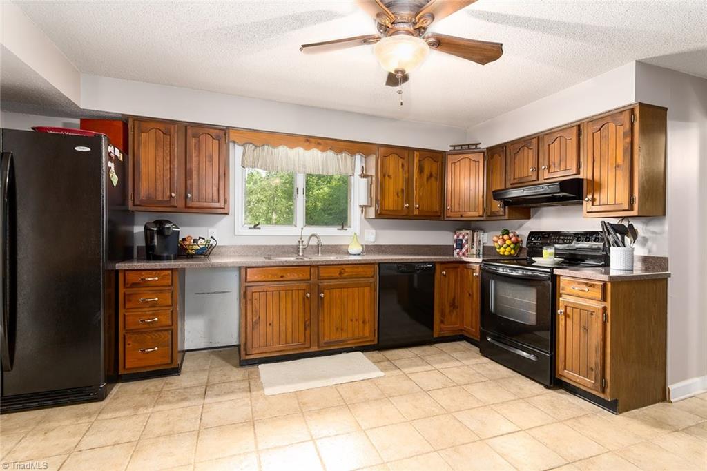 600 Horneytown Road High Point, NC 27265 - Photo 9 of 30 Gallery Image 9