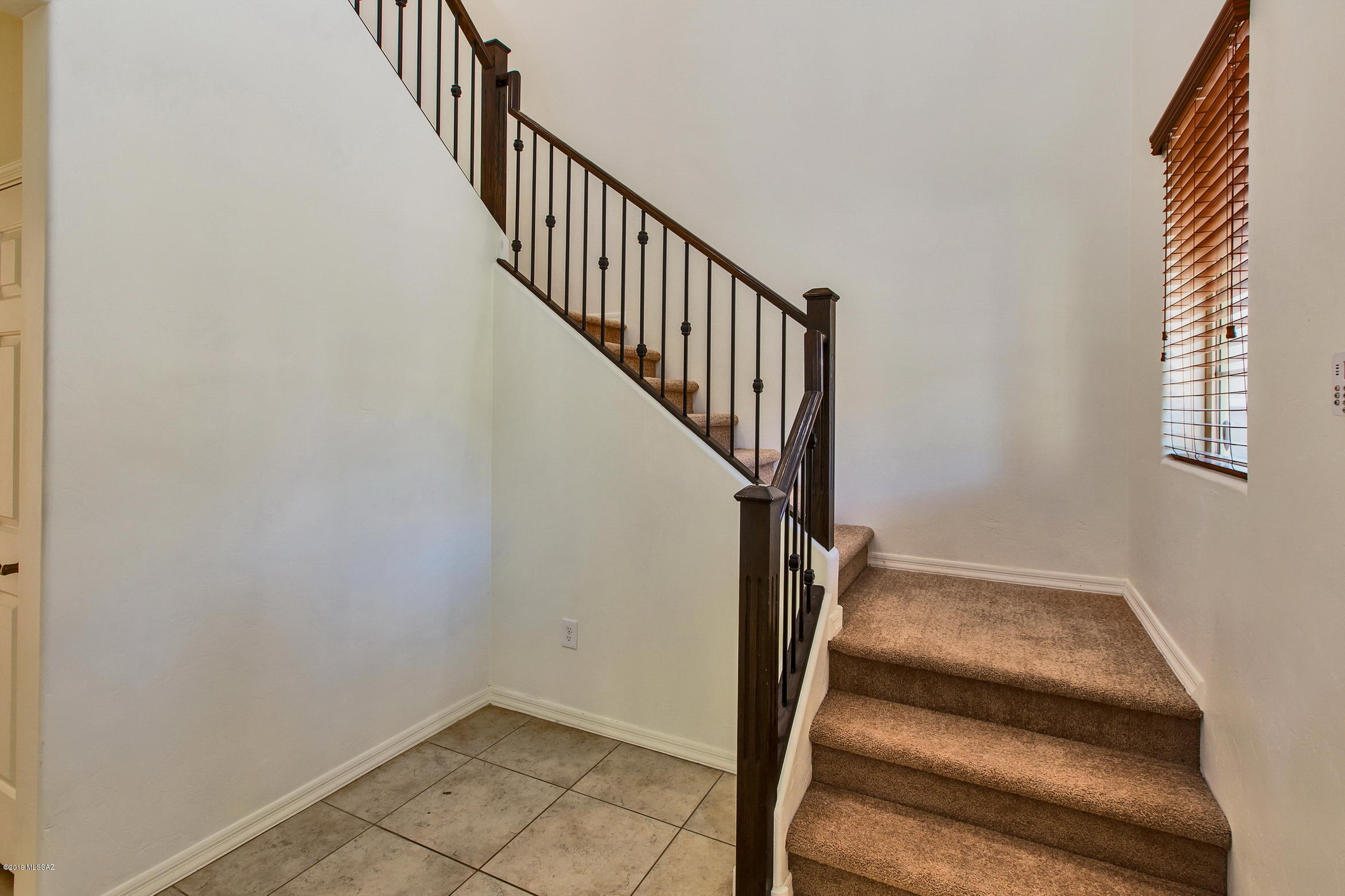 39082 South Running Roses Lane Tucson, AZ 85739 - Photo 11 of 41