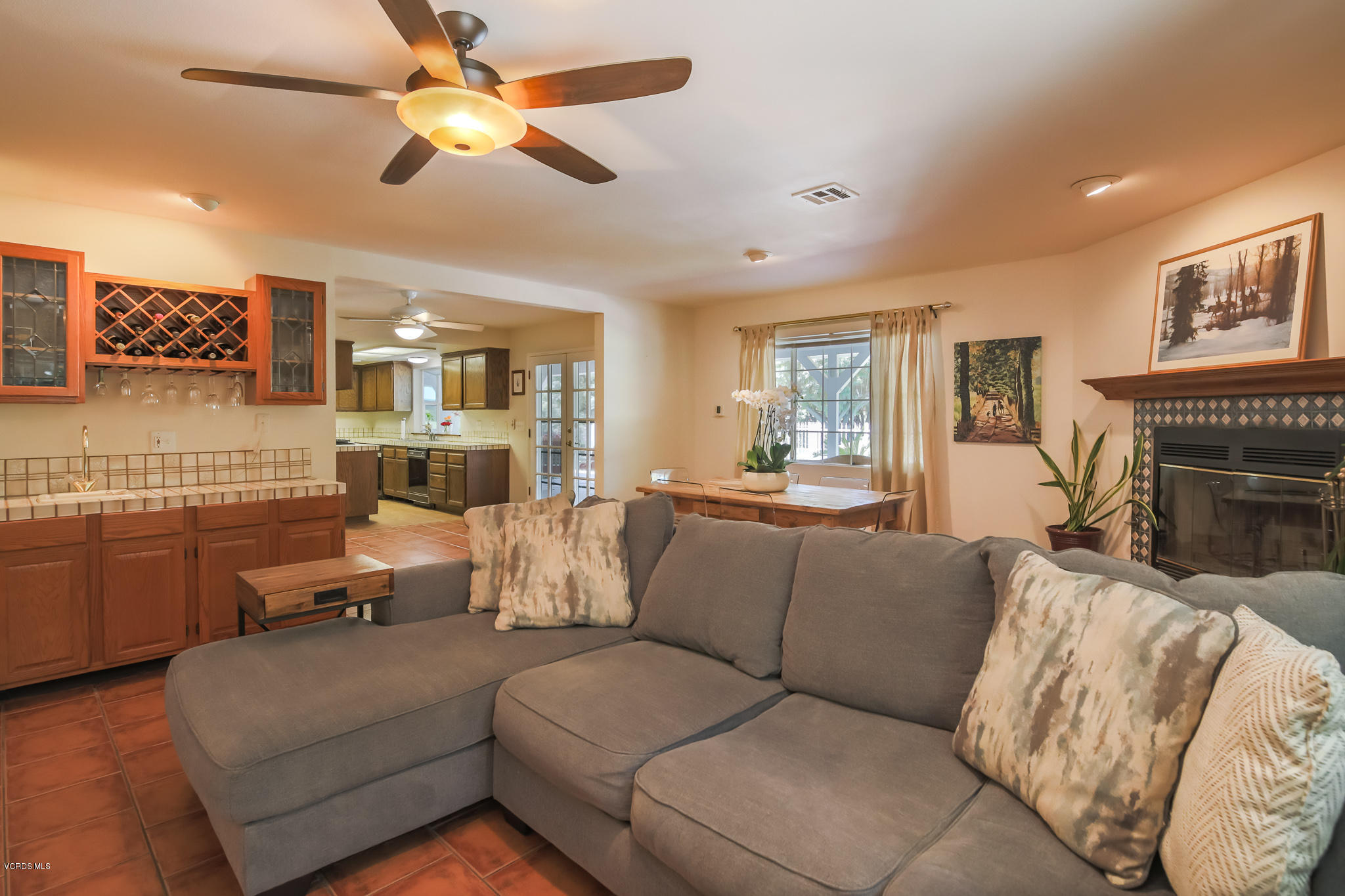 30633 Colt Road Castaic, CA 91384 - Photo 11 of 59 B71A5650