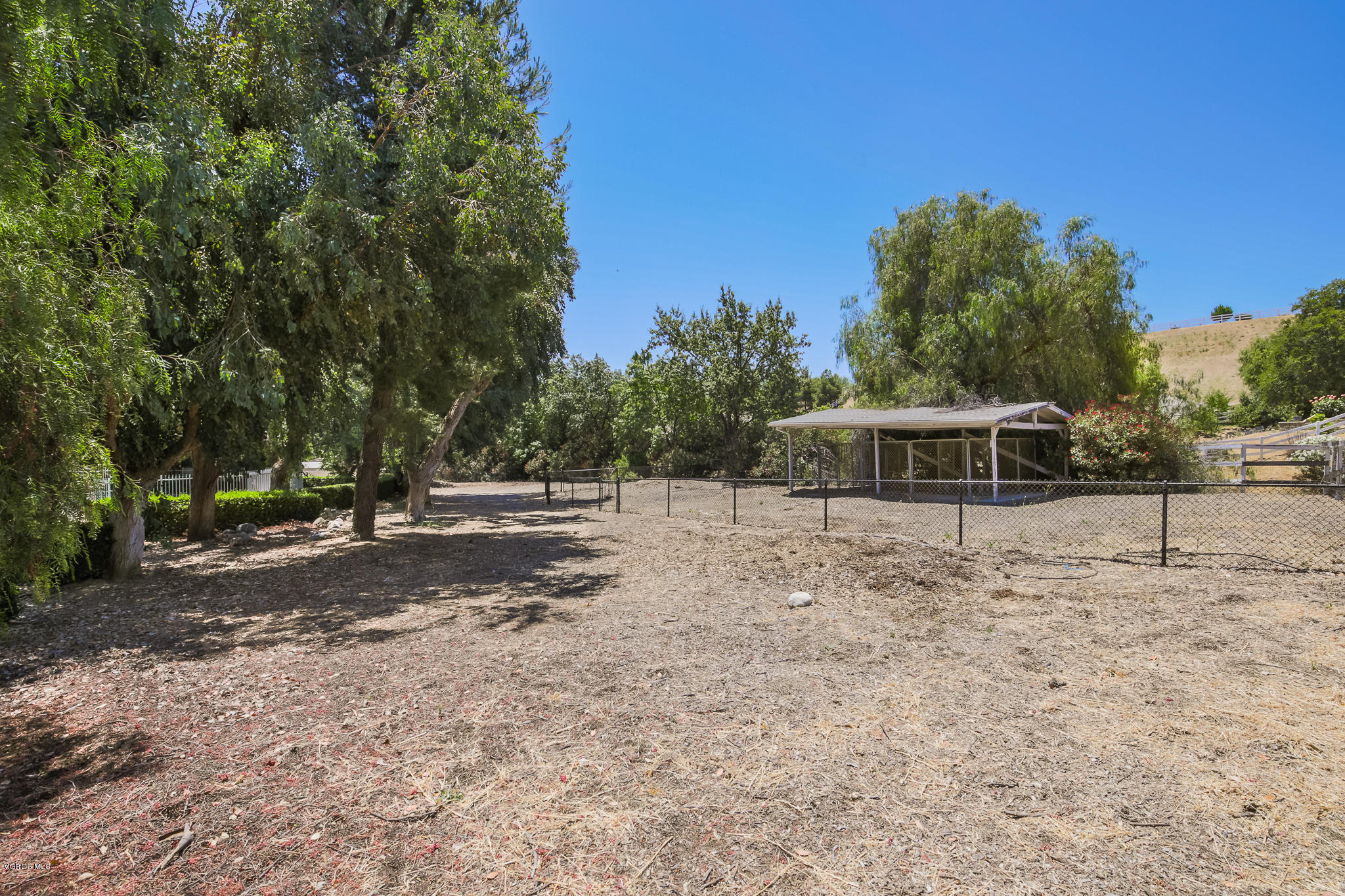 30633 Colt Road Castaic, CA 91384 - Photo 48 of 59 B71A5926