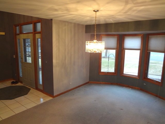 13336 Round Barn Road Plainfield, IL 60585 - Photo 4 of 25 a view of an empty room with a window