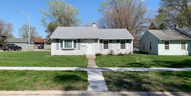 $1,700 | 7315 Delaware Avenue, Hammond, IN 46323