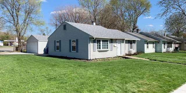 $1,700 | 7315 Delaware Avenue, Hammond, IN 46323