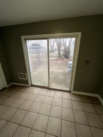 $1,700 | 7315 Delaware Avenue, Hammond, IN 46323