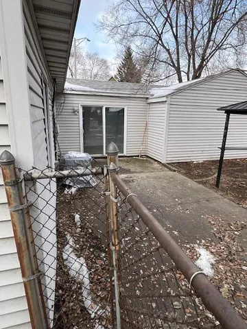 $1,700 | 7315 Delaware Avenue, Hammond, IN 46323