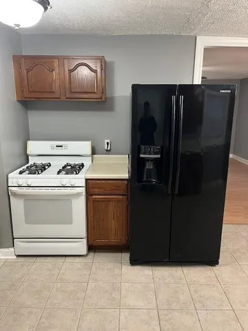 $1,700 | 7315 Delaware Avenue, Hammond, IN 46323