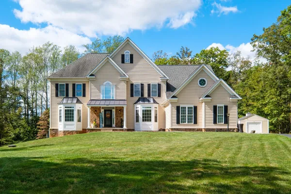$849,000 | 909 Hancock Drive, Ruckersville, VA 22968