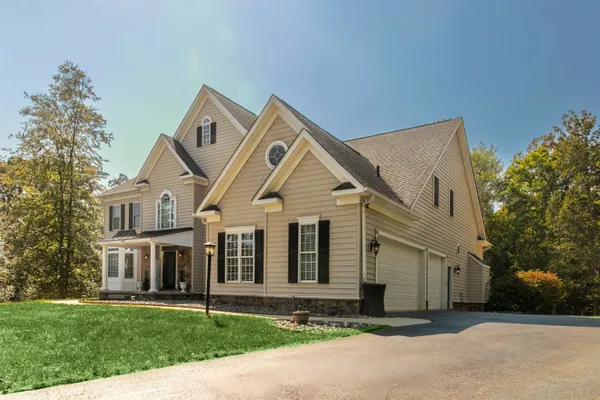 $849,000 | 909 Hancock Drive, Ruckersville, VA 22968