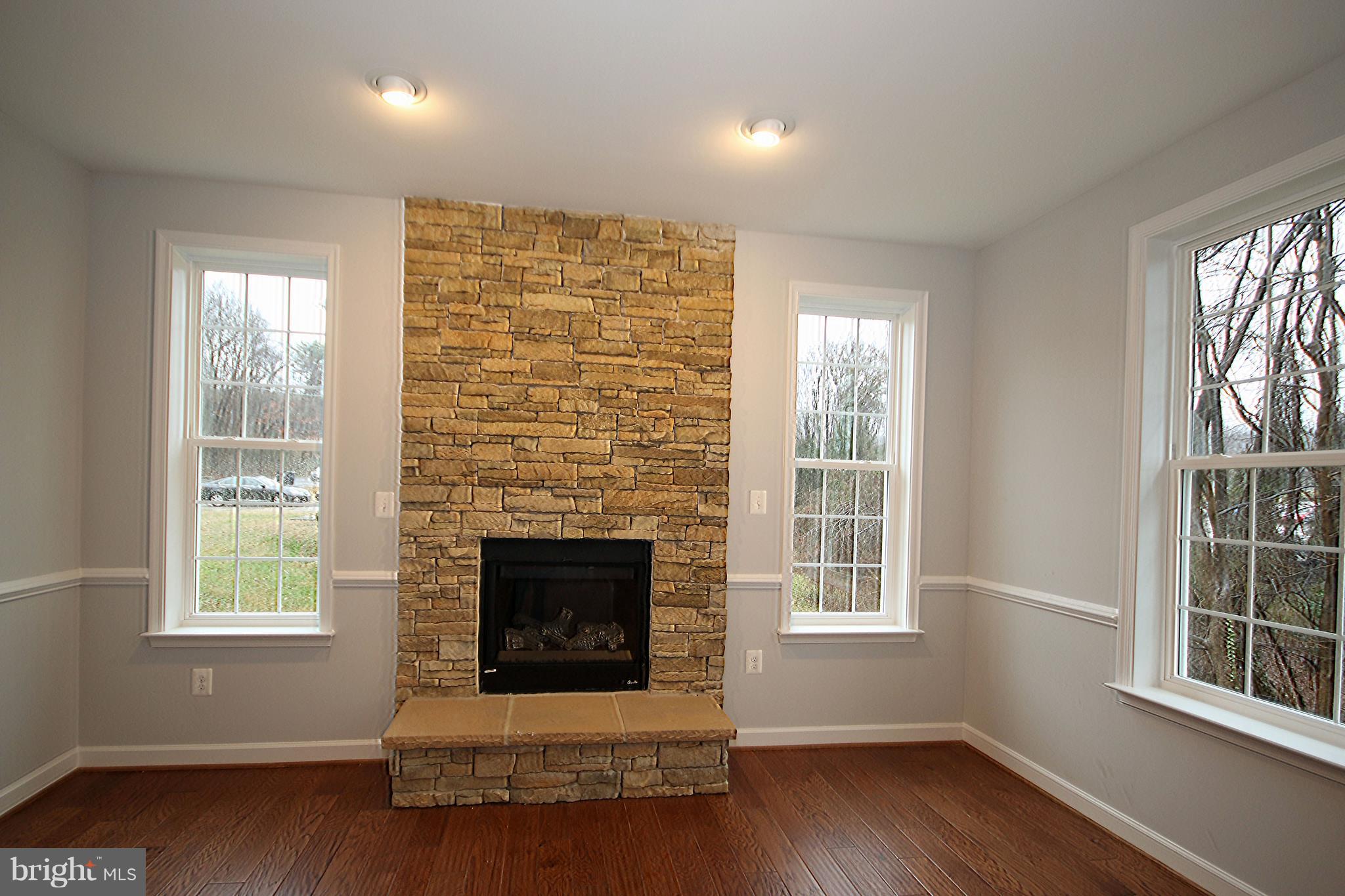 1911 Dale Lane Accokeek, MD 20607 - Photo 13 of 36 Recreation Room Detail