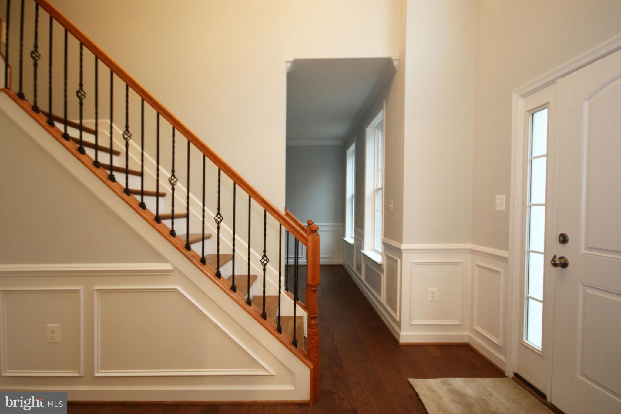 1911 Dale Lane Accokeek, MD 20607 - Photo 15 of 36 Staircase