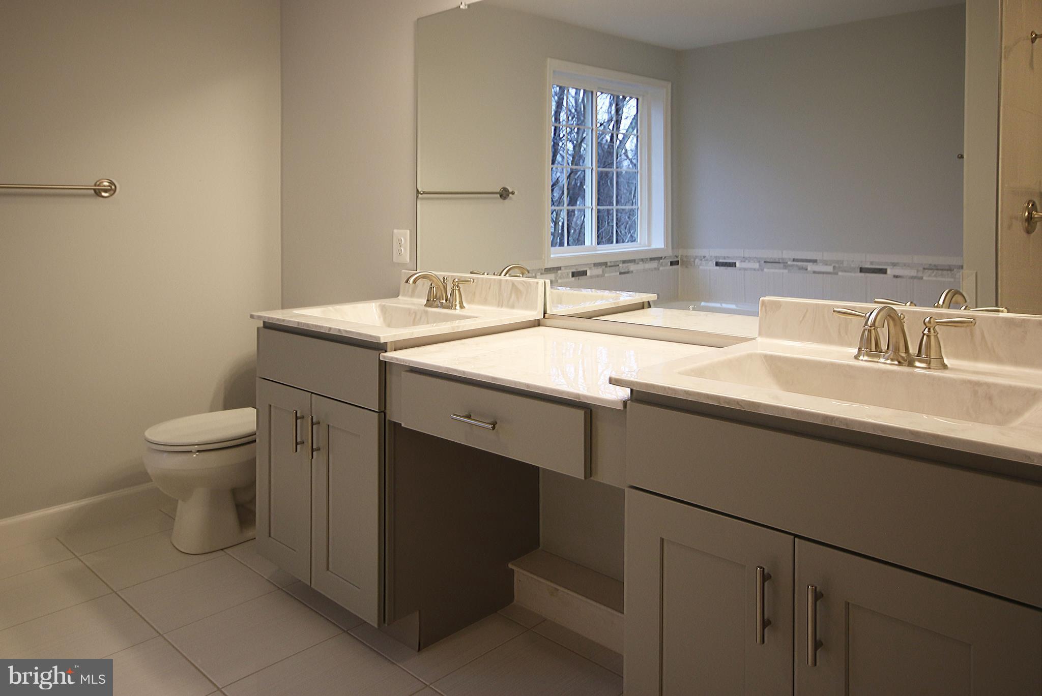 1911 Dale Lane Accokeek, MD 20607 - Photo 18 of 36 Bath Master Double Vanity