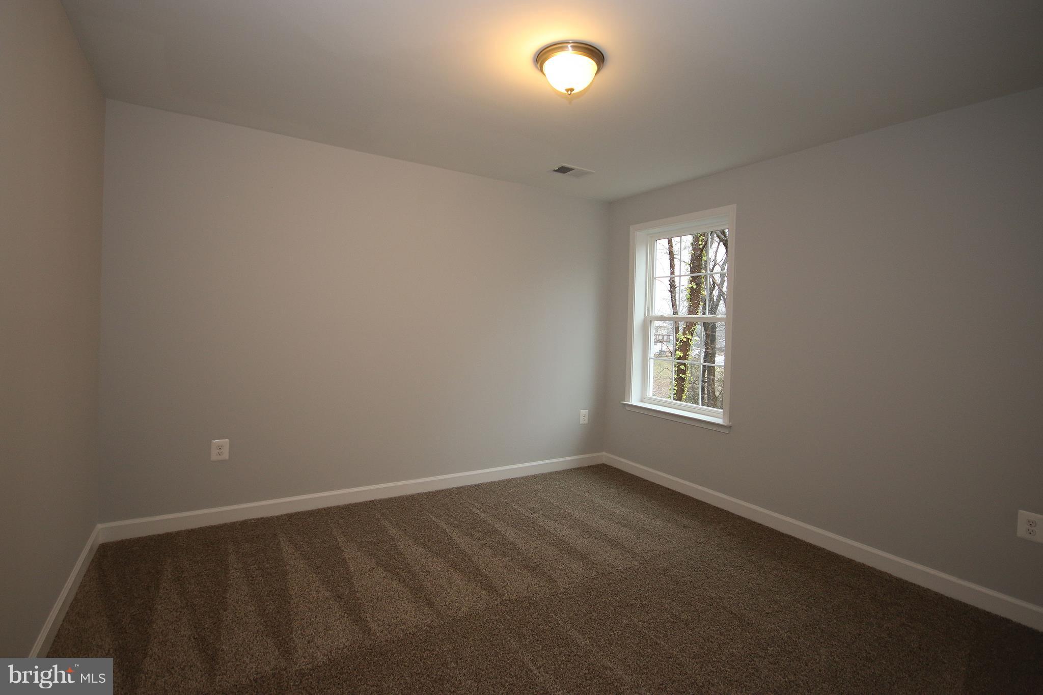 1911 Dale Lane Accokeek, MD 20607 - Photo 22 of 36 Bedroom 2