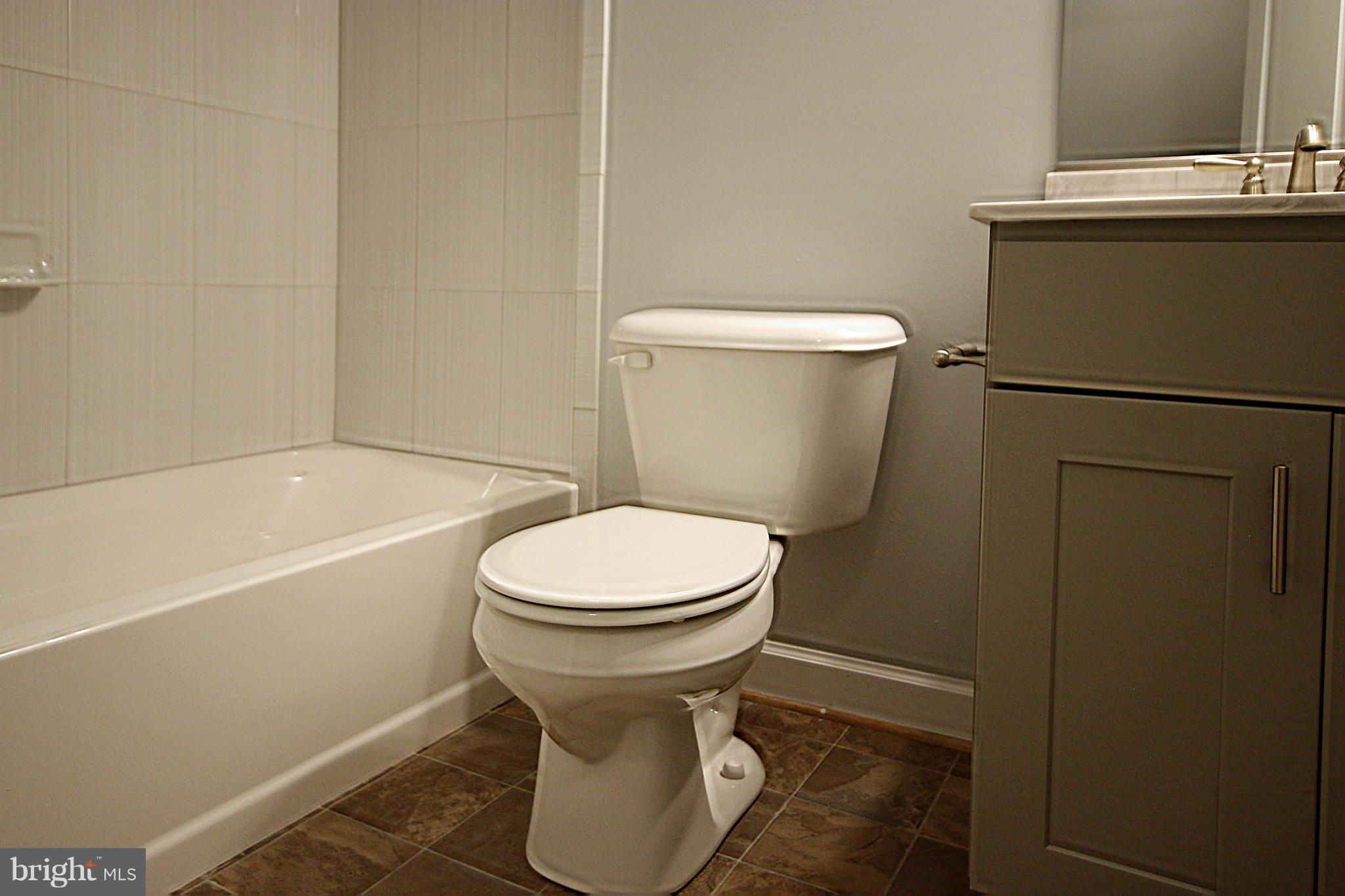 1911 Dale Lane Accokeek, MD 20607 - Photo 34 of 36 Bath Full 3