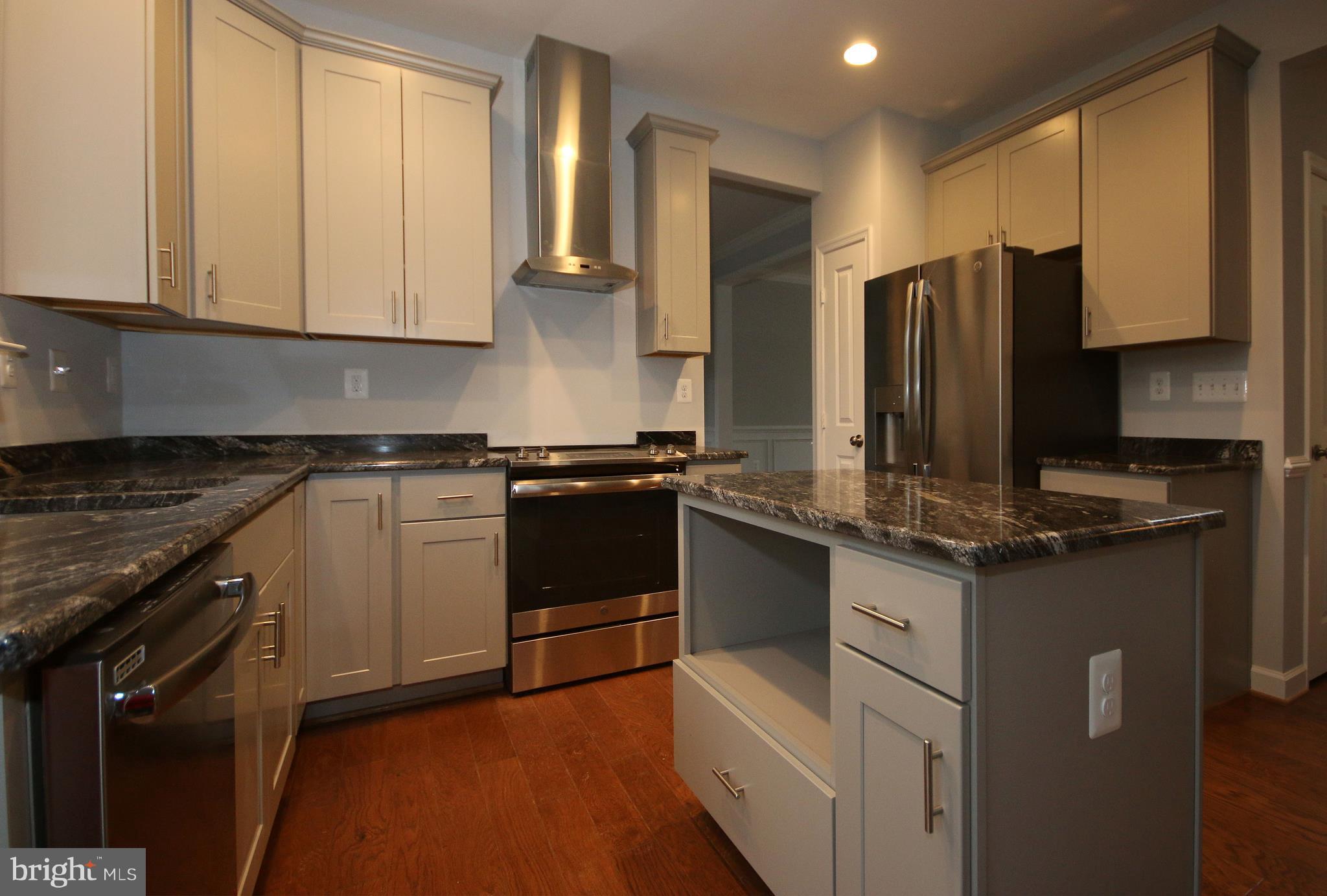 1911 Dale Lane Accokeek, MD 20607 - Photo 6 of 36 Kitchen 1
