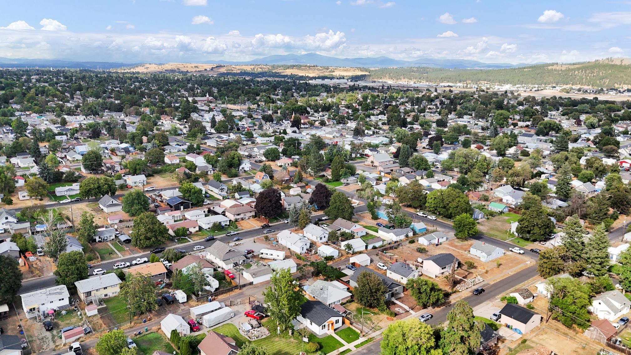 1733 East Lacrosse Avenue Spokane, WA 99207 - Photo 28 of 36