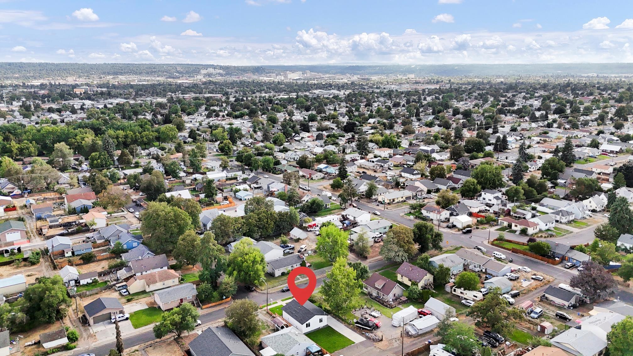 1733 East Lacrosse Avenue Spokane, WA 99207 - Photo 31 of 36