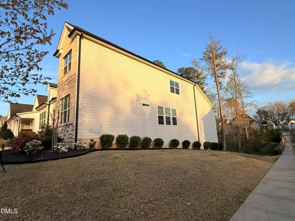 $3,550 | 1200 Touchstone Wy., Wake Forest, NC 27587