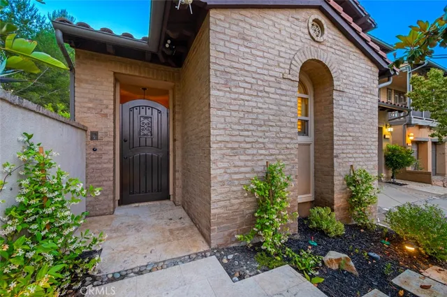 $2,870,000 | 21 Land Bird, Irvine, CA 92618