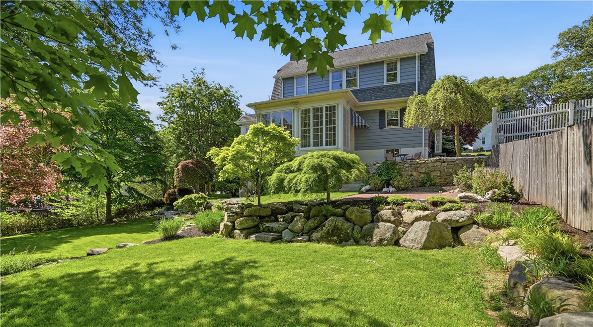 73 Progress Street Lincoln, RI 02865 - Photo 6 of 34 Gallery Image 6
