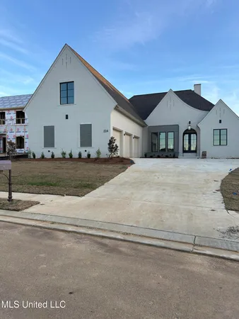 $975,000 | 224 Welchshire Drive, Madison, MS 39110