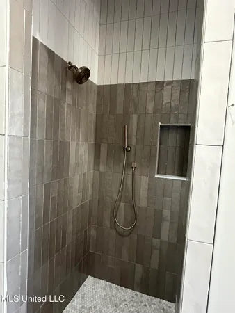 $975,000 | 224 Welchshire Drive, Madison, MS 39110