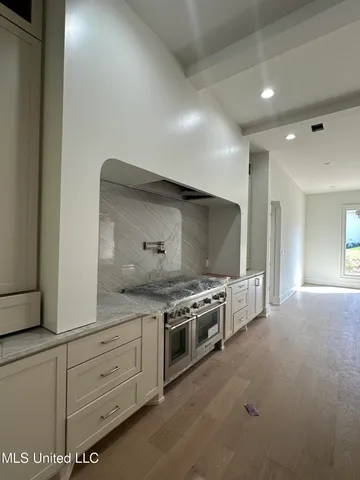 $975,000 | 224 Welchshire Drive, Madison, MS 39110