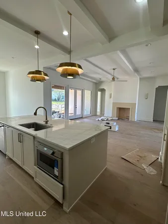 $975,000 | 224 Welchshire Drive, Madison, MS 39110