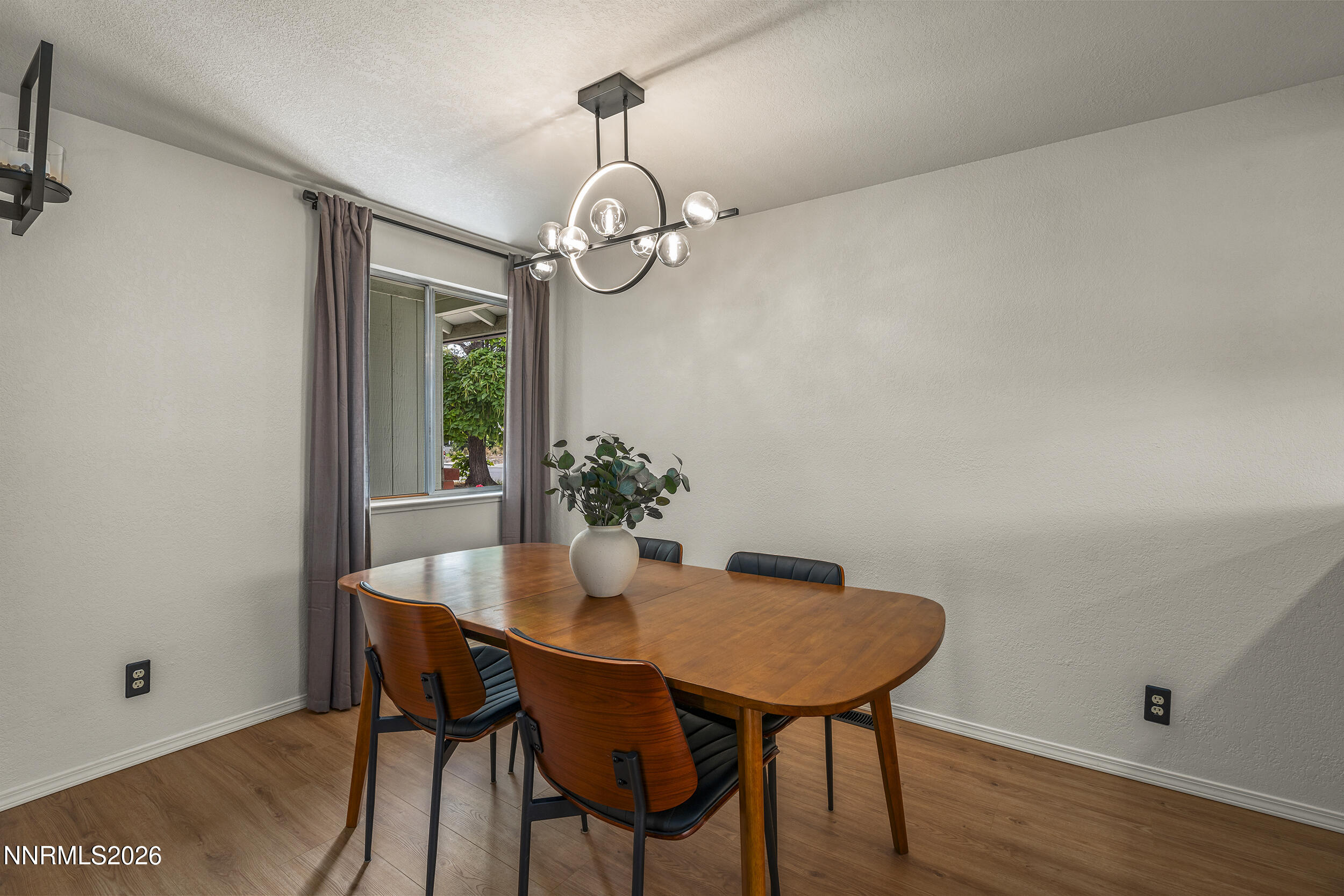 2810 Chavez Drive Reno, NV 89502 - Photo 12 of 42 18-print-_DSC5134