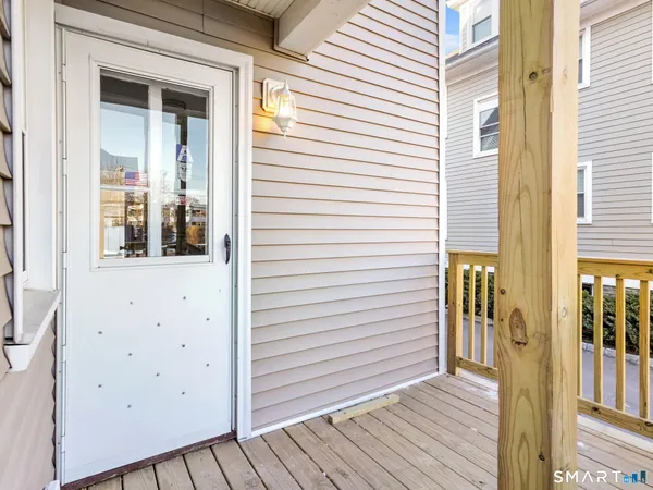 $2,400 | 27 5th Street, Unit 3, Stamford, CT 06905